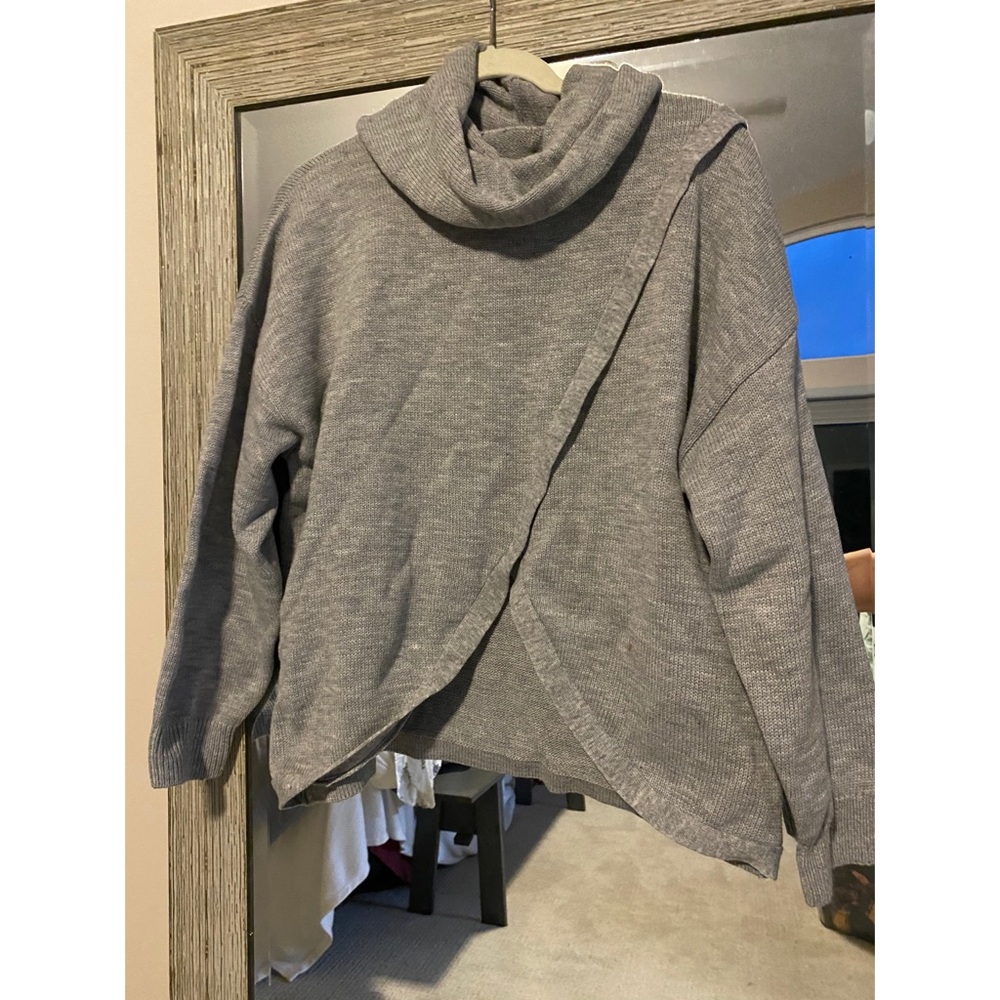 Grey pullover sweater